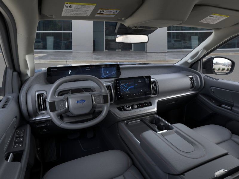 New 2026 Ford Expedition Active image 10