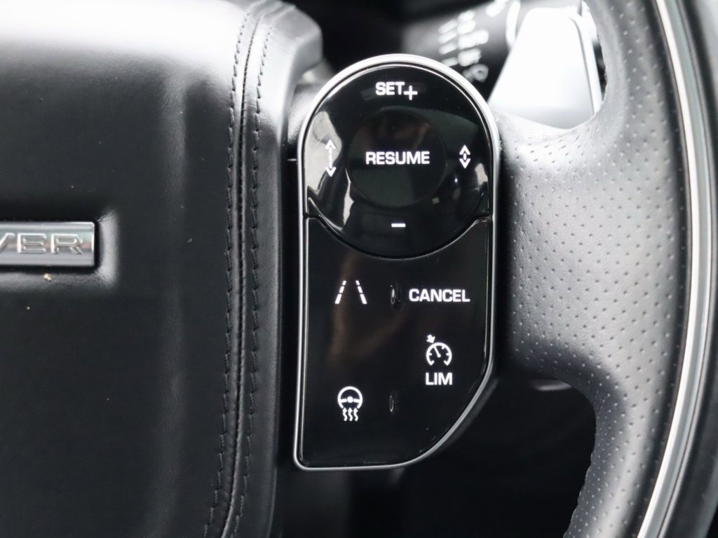 Used 2018 Land Rover Range Rover Sport HSE Dynamic image 14