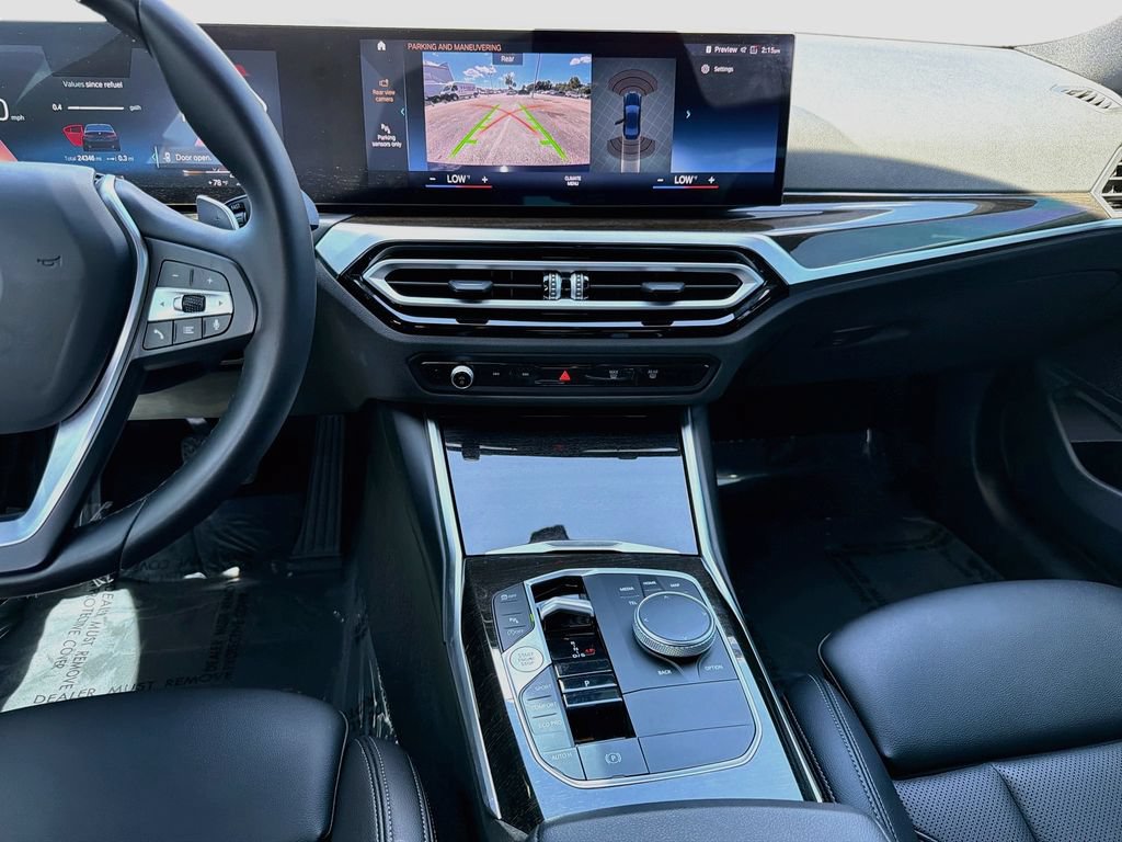 Used 2023 BMW 330i Sedan w/ Convenience Package RWD image 18