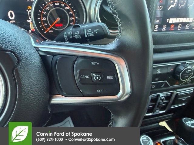 Used 2018 Jeep Wrangler Unlimited Sahara w/ Safety Group AWD/4WD image 23