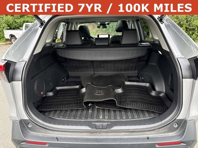 Used 2023 Toyota RAV4 XLE Premium AWD/4WD image 12