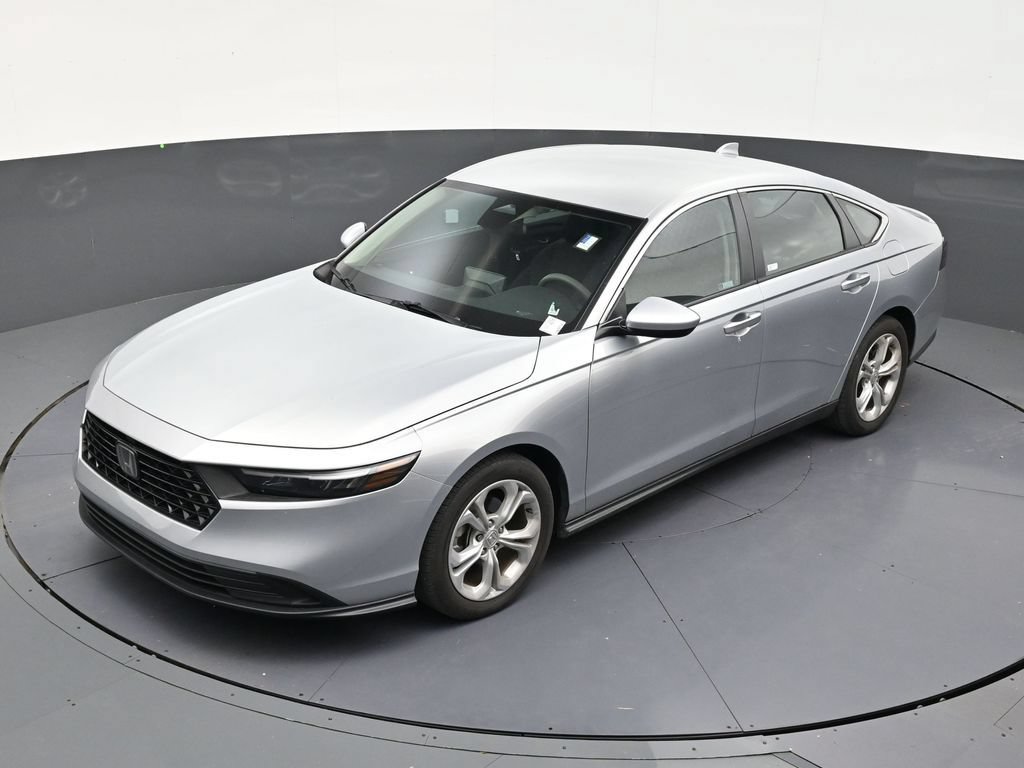 Used 2024 Honda Accord LX image 12