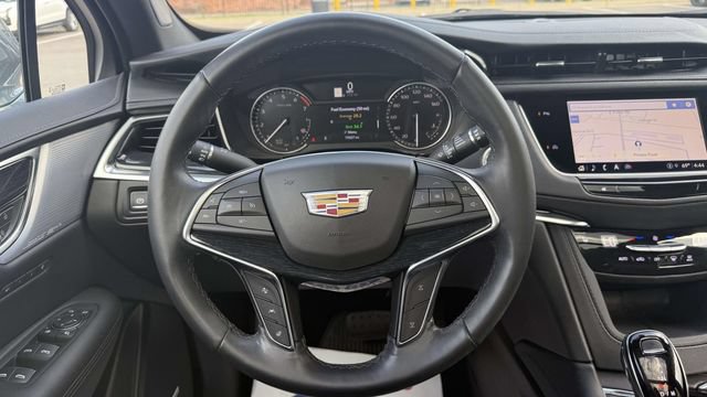 Certified 2024 Cadillac XT5 Premium Luxury FWD image 36