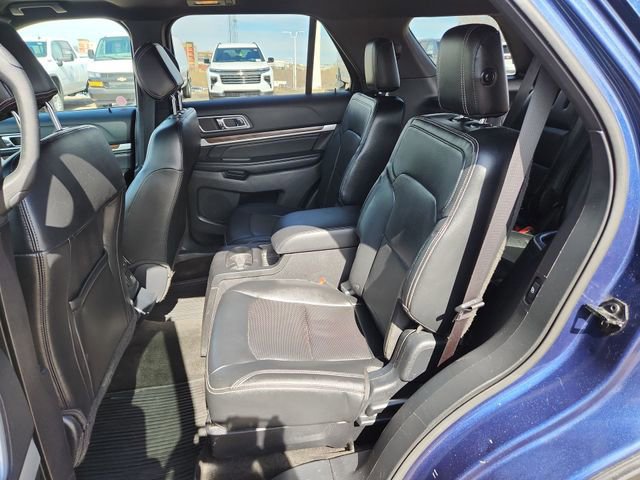 Used 2016 Ford Explorer Limited image 24