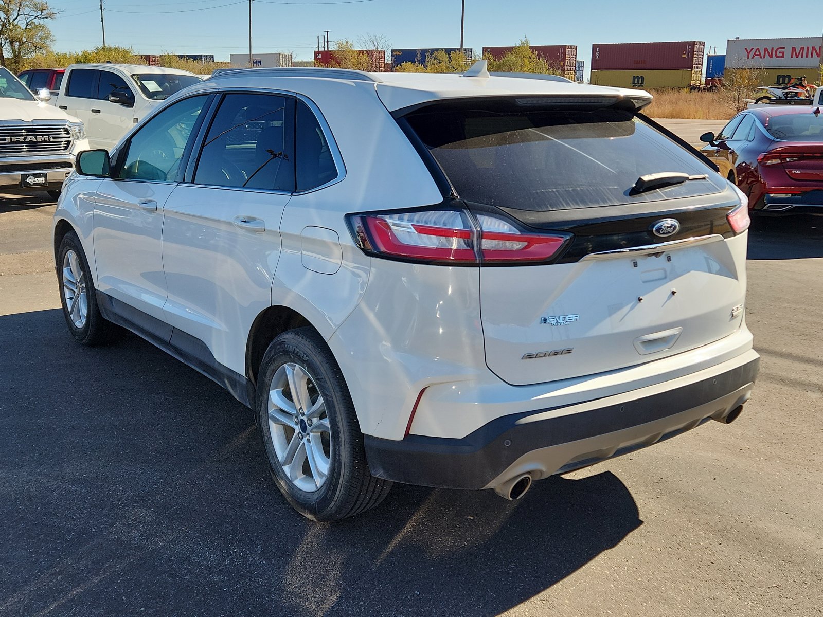 Used 2020 Ford Edge SEL w/ Convenience Package image 3