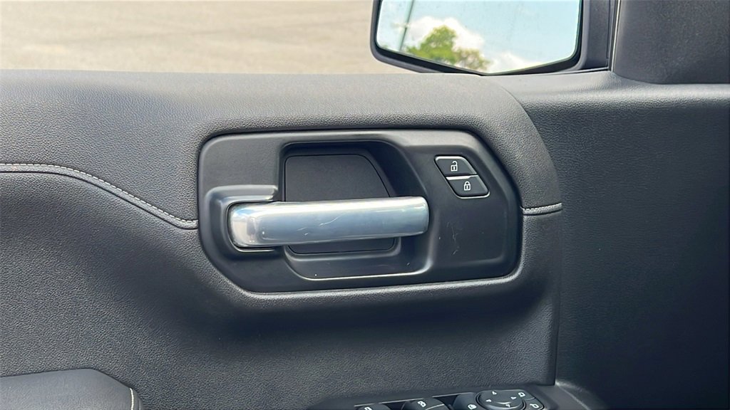 Used 2020 GMC Sierra 1500 SLE w/ SLE Value Package image 10