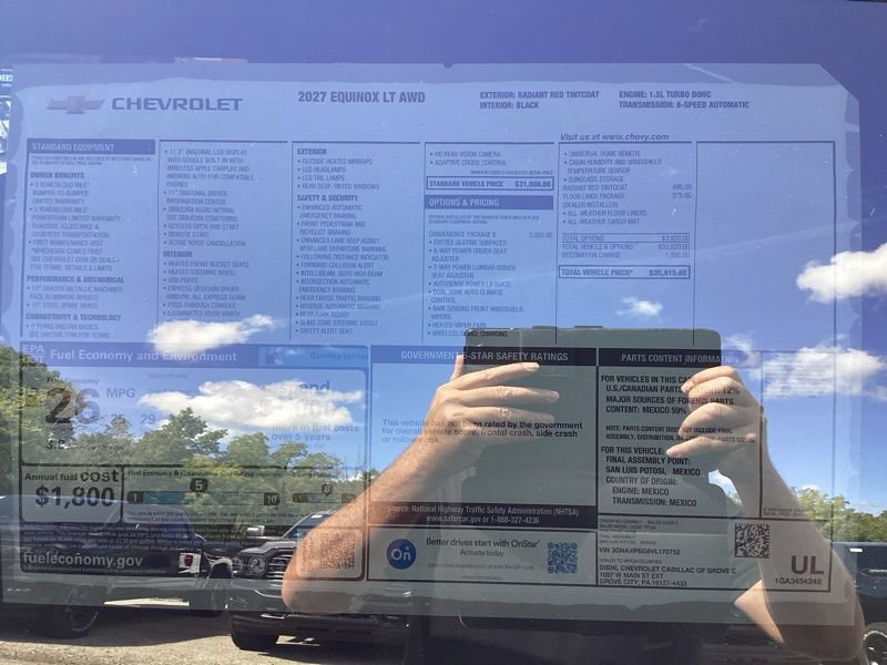 New 2027 Chevrolet Equinox LT w/ Convenience Package II AWD/4WD image 17