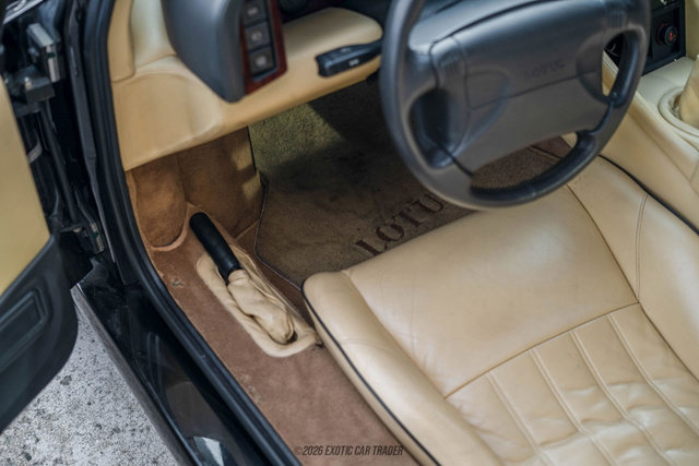 Used 1995 Lotus Esprit S4s image 34