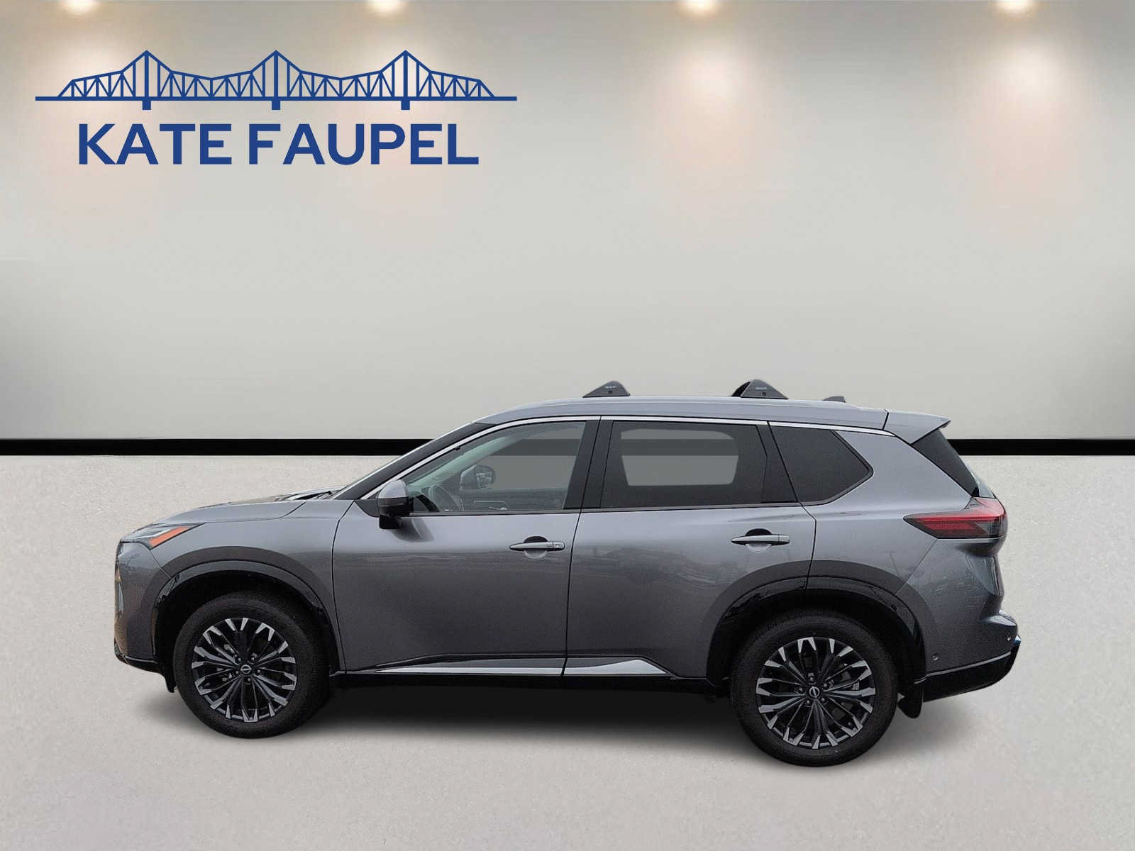 Used 2025 Nissan Rogue Platinum w/ Platinum Premium Package AWD/4WD image 4