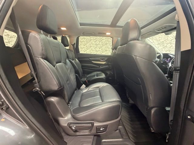 Used 2022 Subaru Ascent Limited w/ Technology Package AWD/4WD image 10