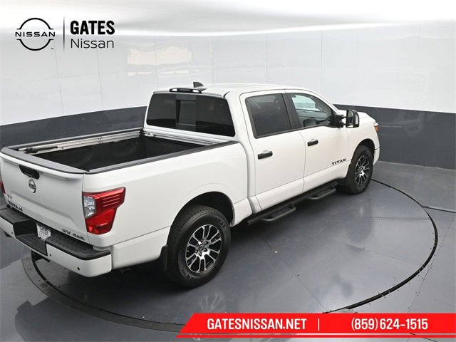 Used 2024 Nissan Titan SV w/ SV Convenience Package image 40