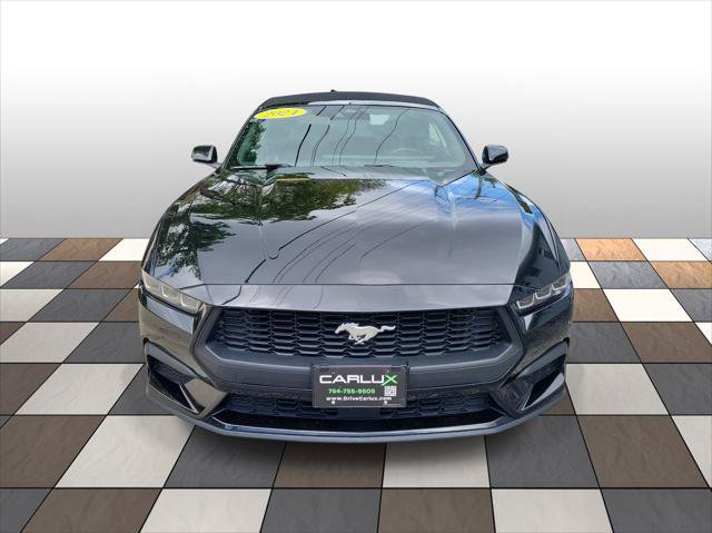 Used 2024 Ford Mustang Premium RWD image 2
