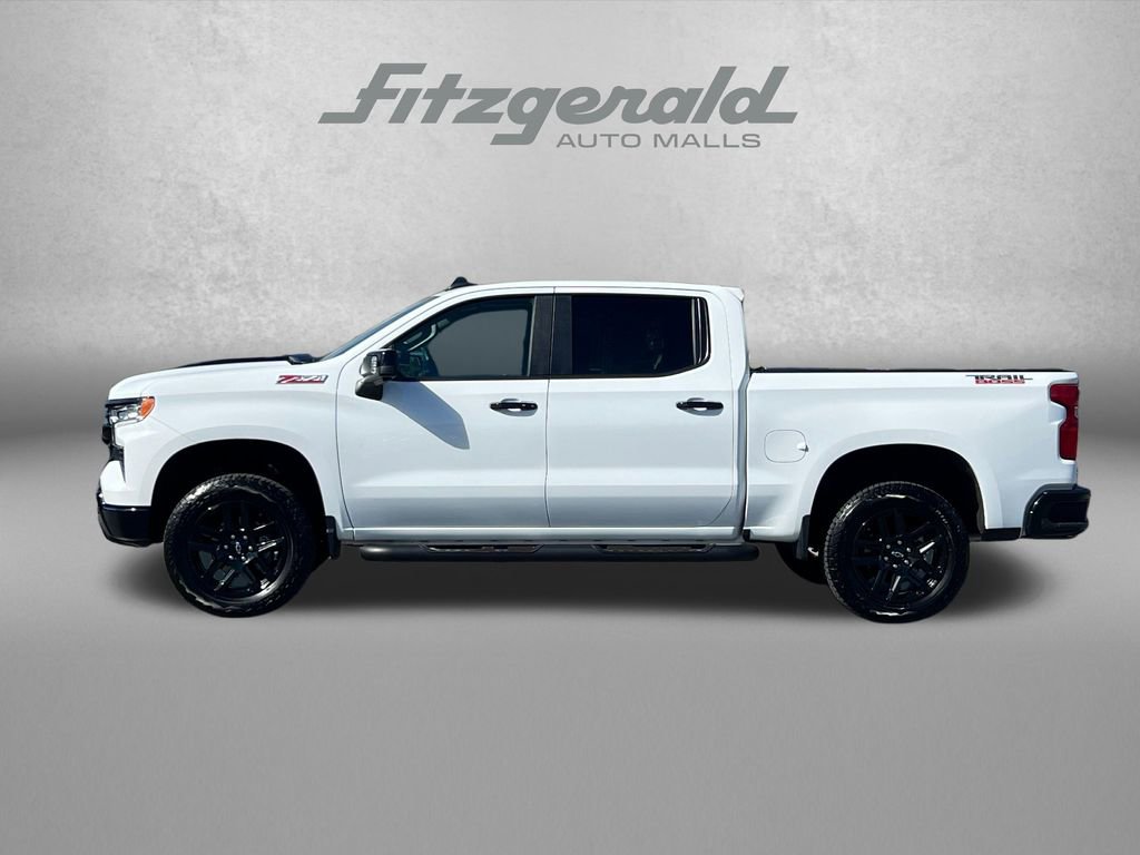 Used 2025 Chevrolet Silverado 1500 LT Trail Boss w/ LT Trail Boss Premium Package AWD/4WD image 4
