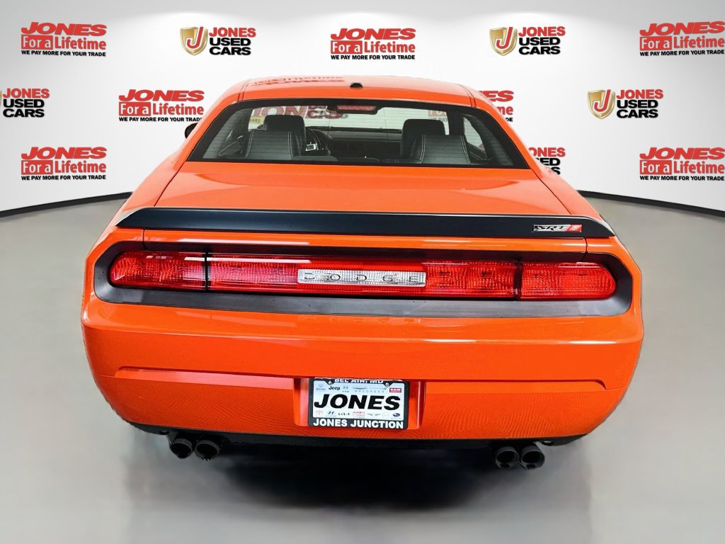 Used 2009 Dodge Challenger SRT8 w/ SRT Option Group II RWD image 14