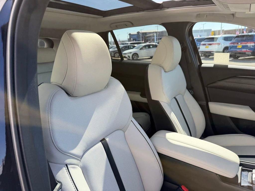 New 2026 MAZDA CX-50 AWD 2.5 S w/ Cargo Package image 17