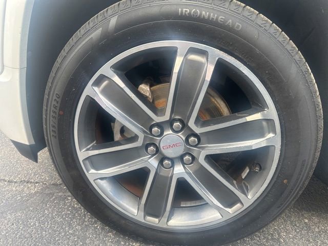 Used 2018 GMC Acadia Denali w/ Technology Package FWD image 10