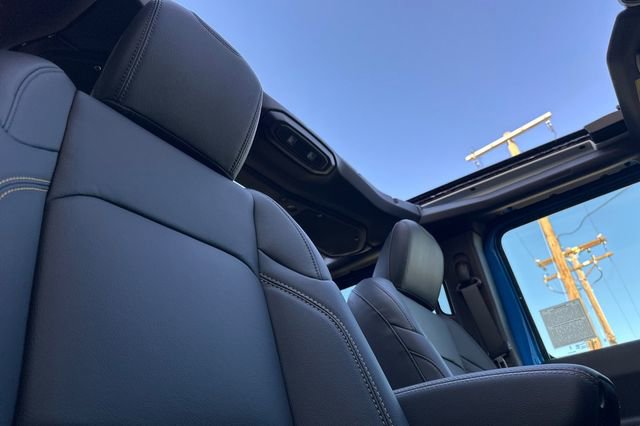 New 2025 Jeep Wrangler Sahara image 5