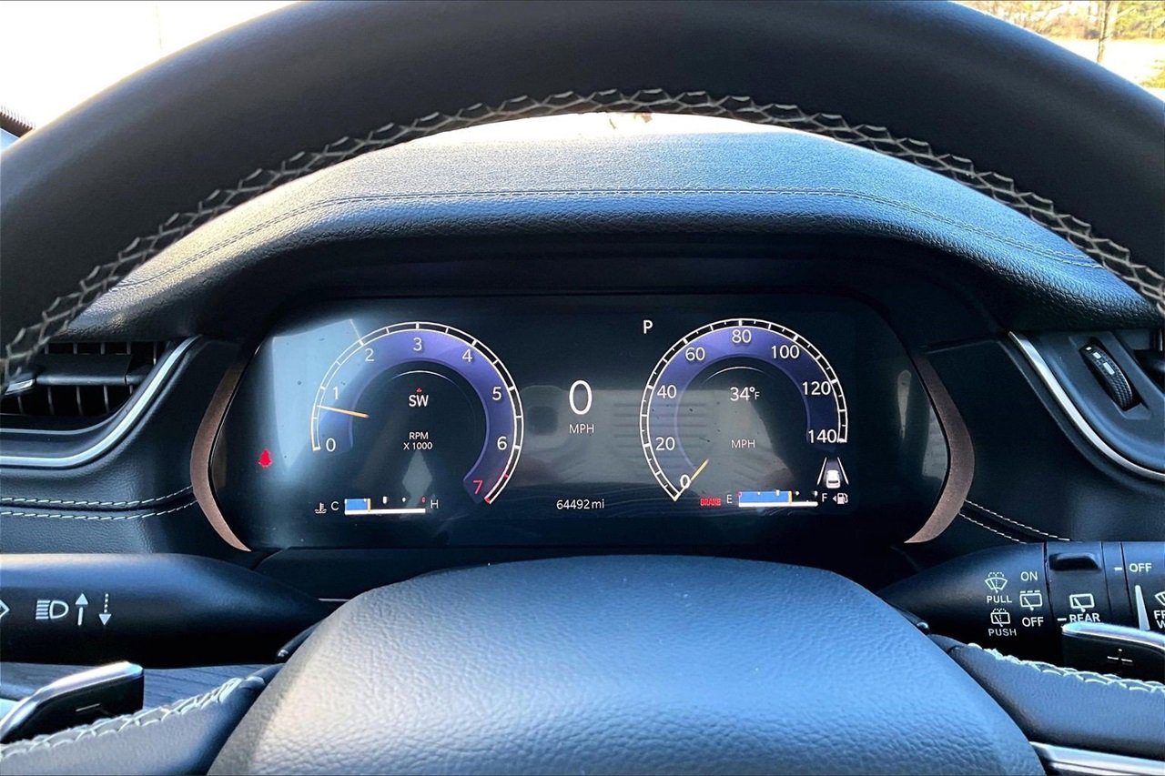 Used 2023 Jeep Grand Cherokee Limited image 10