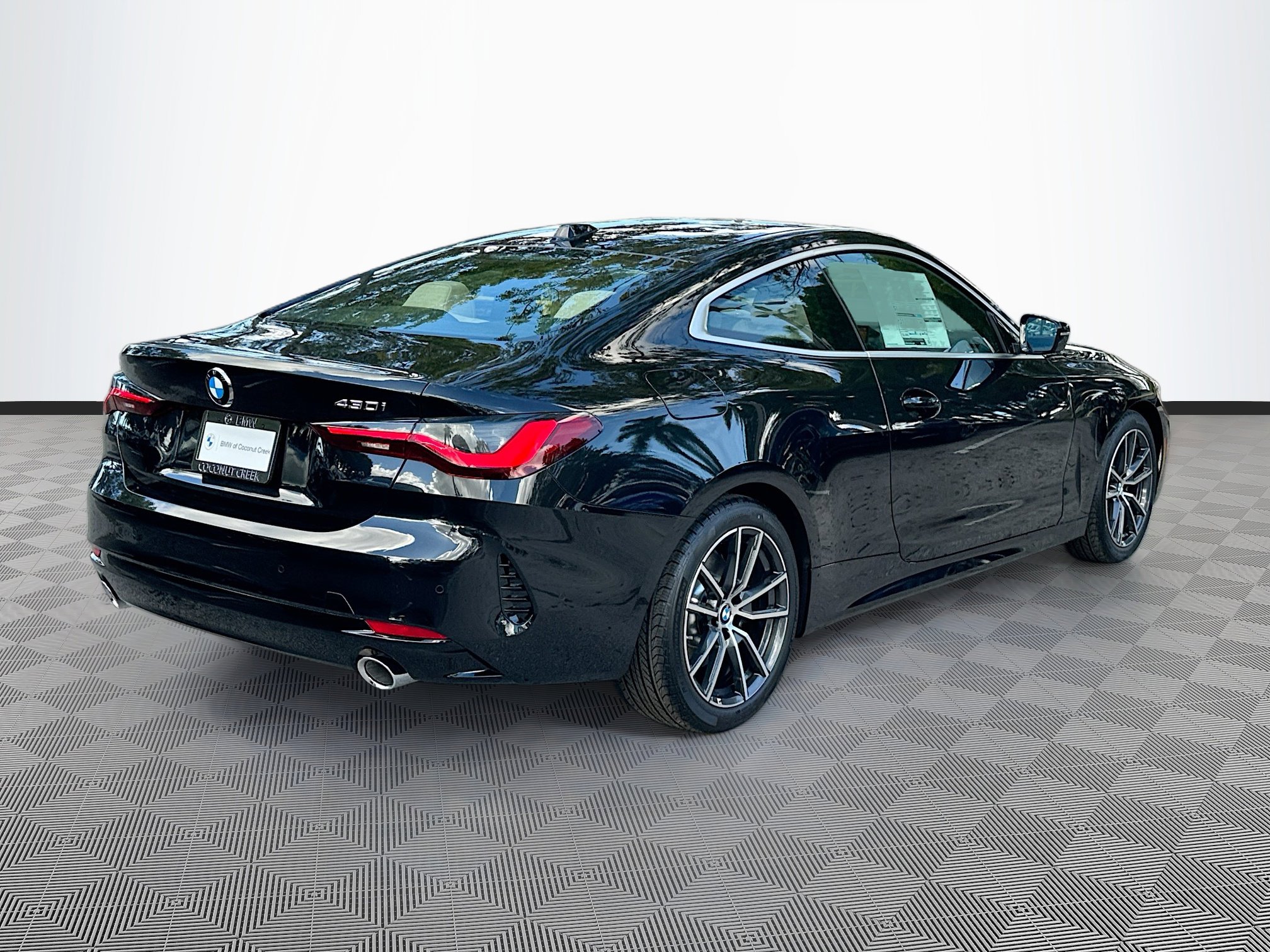 New 2026 BMW 430i Coupe w/ Parking Assistance Package RWD image 6