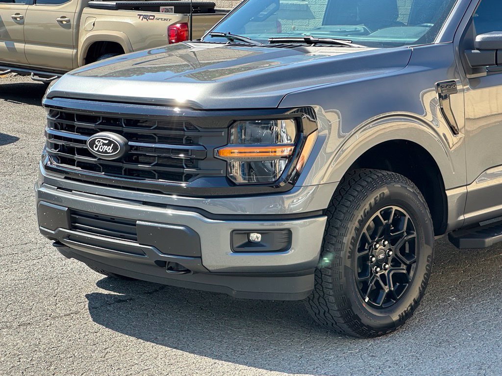 Used 2026 Ford F150 XLT w/ XLT Black Appearance Package AWD/4WD image 36