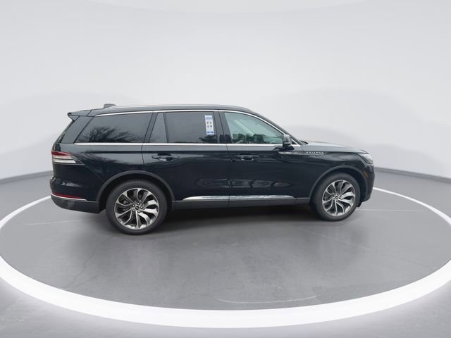 New 2026 Lincoln Aviator AWD image 9