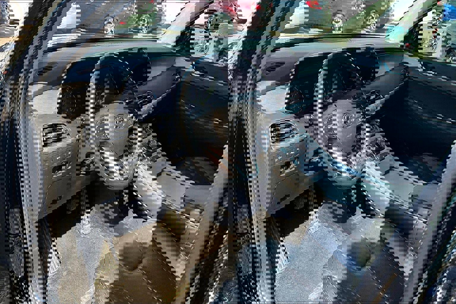 Used 2022 Hyundai Palisade SEL w/ 8P Bench Seat Package image 12