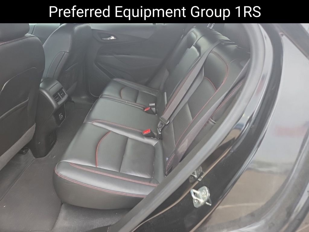 Used 2022 Chevrolet Equinox RS w/ RS Leather Package AWD/4WD image 13