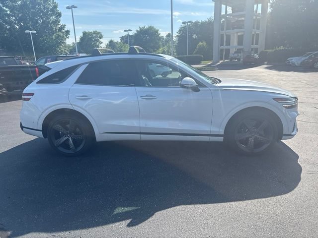 Used 2023 Genesis GV70 2.5T w/ Sport Prestige Package AWD/4WD image 7