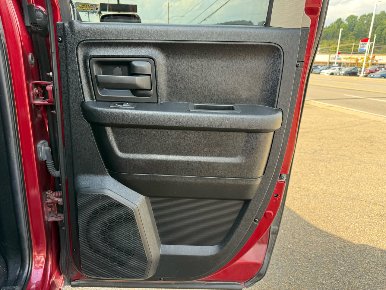 Used 2014 RAM 1500 Express image 21