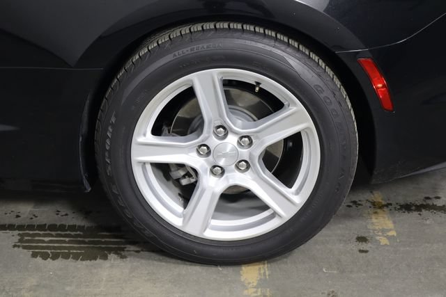 Used 2019 Chevrolet Camaro LT RWD image 43