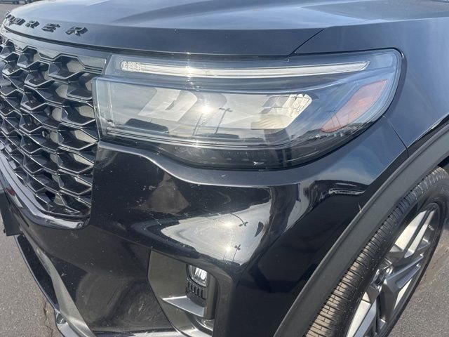 Used 2025 Ford Explorer ST-Line w/ ST-Line Street Pack image 24