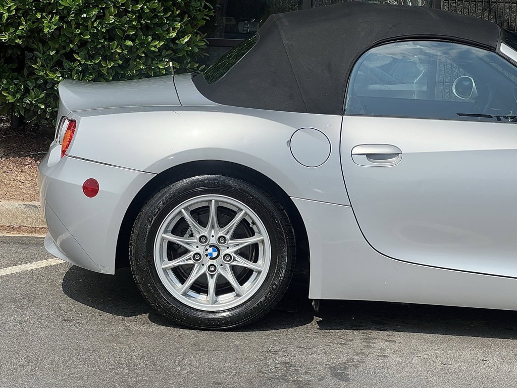 Used 2003 BMW Z4 2.5i image 19