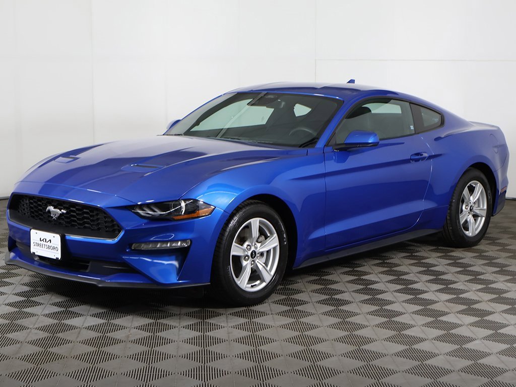 Used 2021 Ford Mustang Coupe image 5