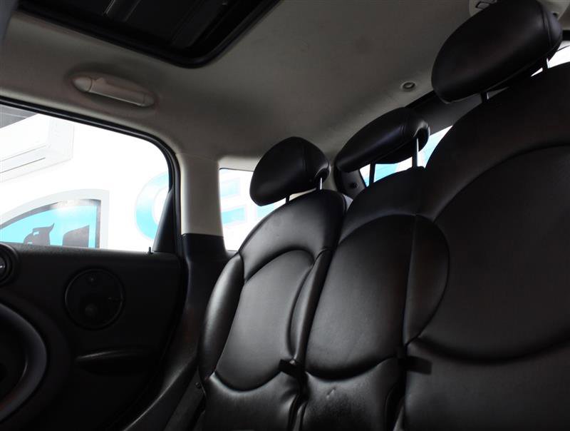 Used 2016 MINI Cooper Countryman S w/ Premium Package image 17