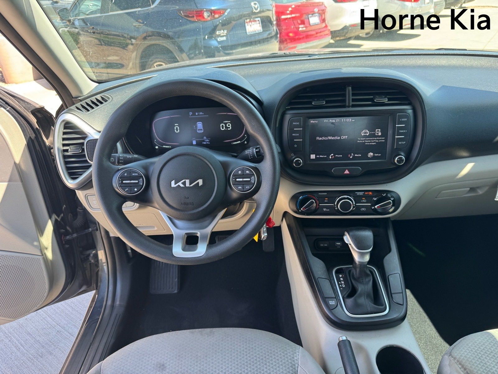 Certified 2023 Kia Soul LX FWD image 15