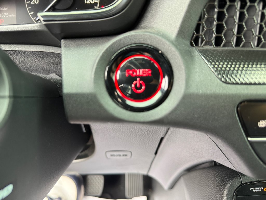 Used 2025 Honda CR-V Sport image 25
