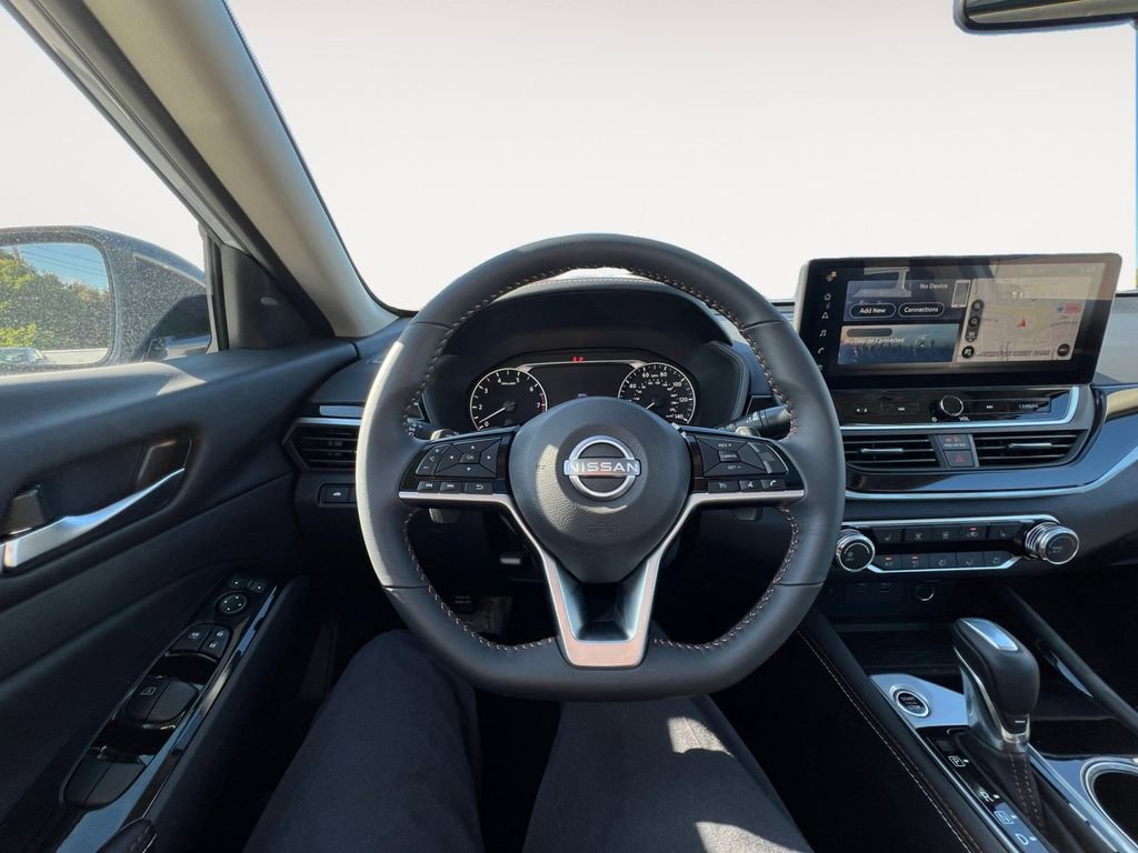 Certified 2024 Nissan Altima 2.5 SR w/ SR Premium Package image 19