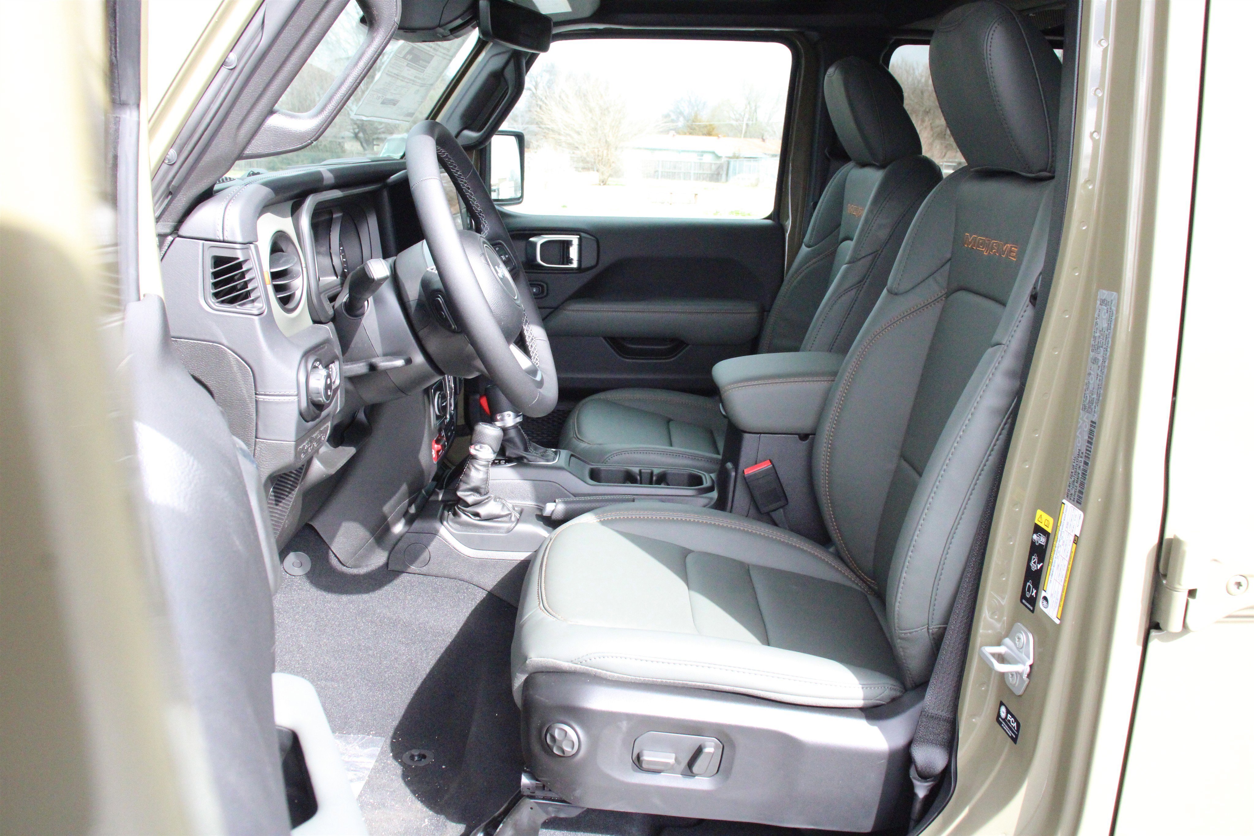 New 2026 Jeep Gladiator Mojave image 2