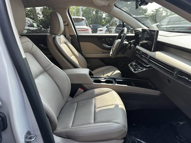 Certified 2024 Lincoln Corsair AWD w/ Equipment Group 101A image 34