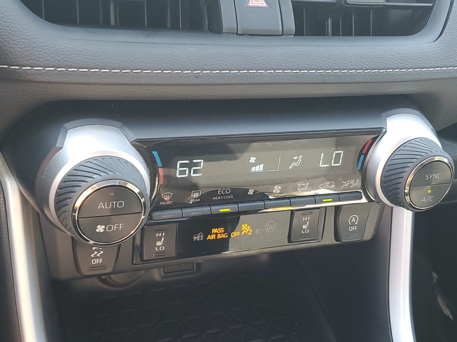 Certified 2025 Toyota RAV4 XLE w/ Convenience Package AWD/4WD image 29