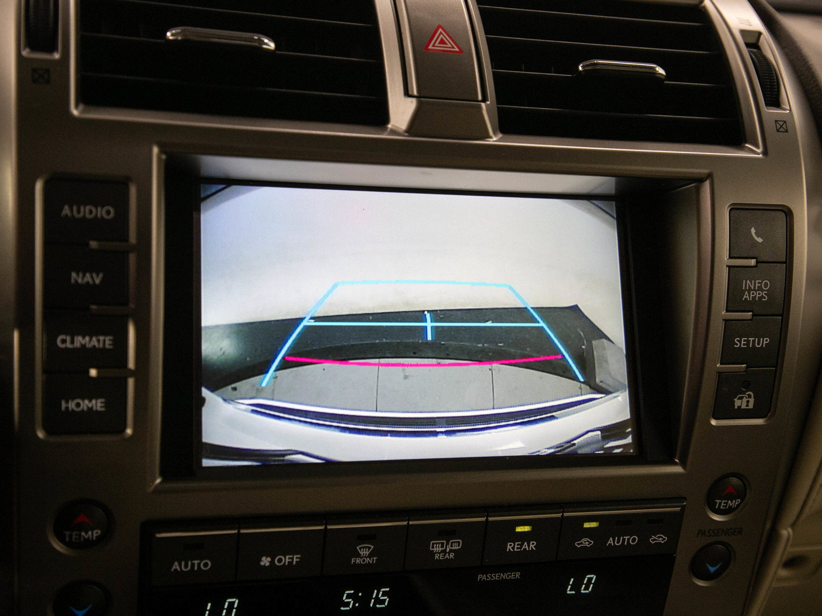 Used 2019 Lexus GX 460 Premium w/ Premium Package AWD/4WD image 29