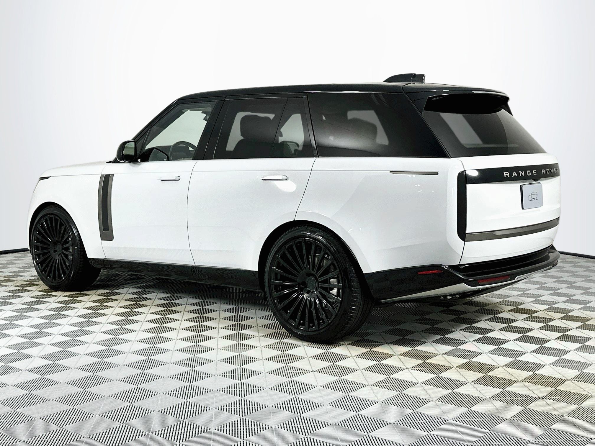 New 2027 Land Rover Range Rover SE AWD/4WD image 7