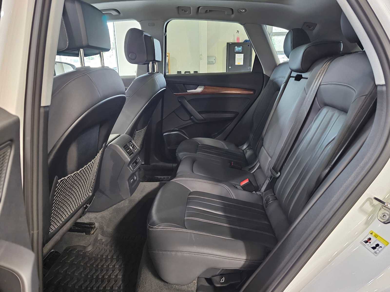 Used 2023 Audi Q5 2.0T Premium Plus w/ Premium Plus Package AWD/4WD image 18
