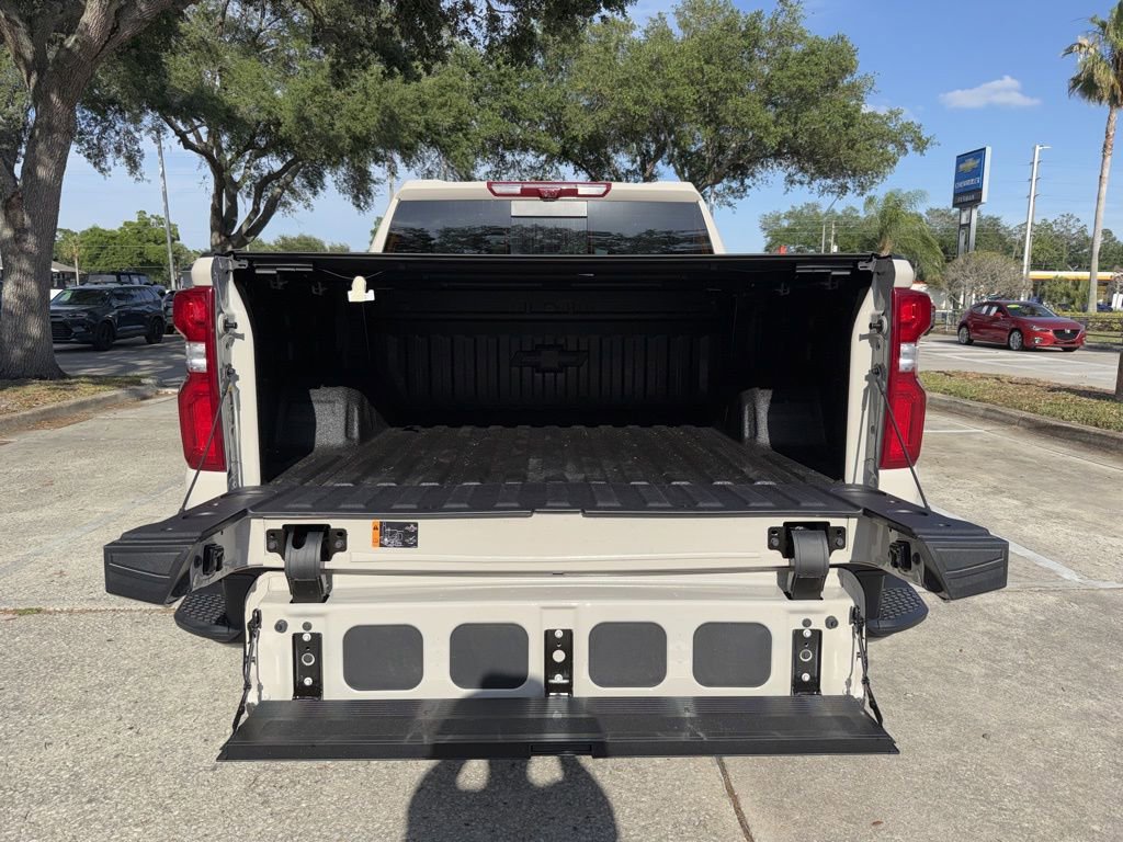 Used 2026 Chevrolet Silverado 1500 ZR2 AWD/4WD image 22