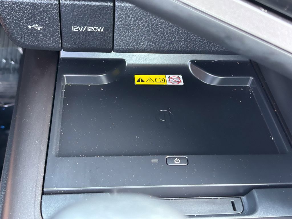 Used 2024 Toyota Camry XSE image 21