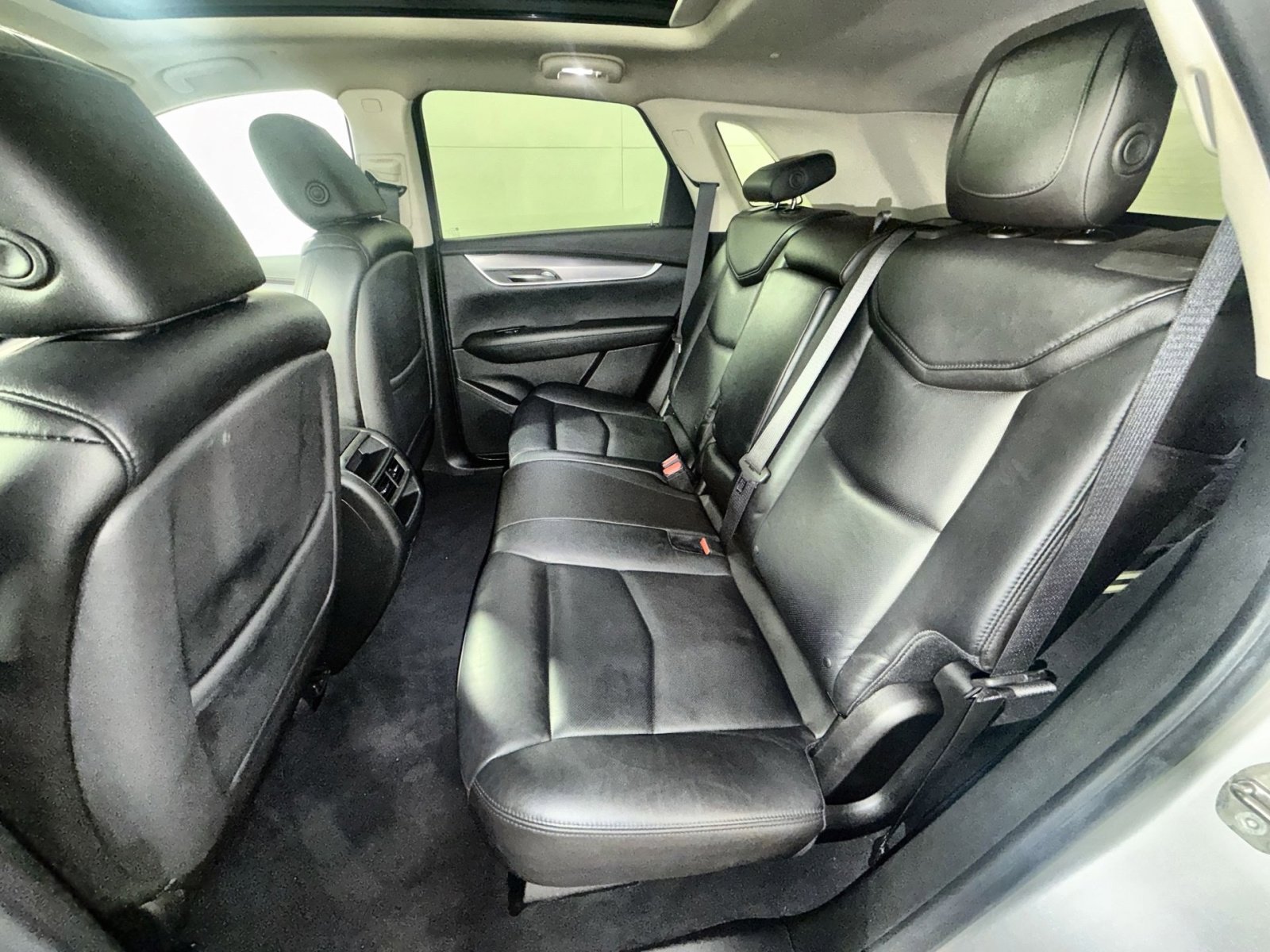 Used 2017 Cadillac XT5 Luxury image 24