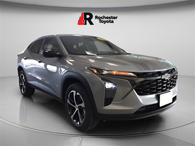 Used 2024 Chevrolet Trax RS w/ Driver Confidence Package image 1