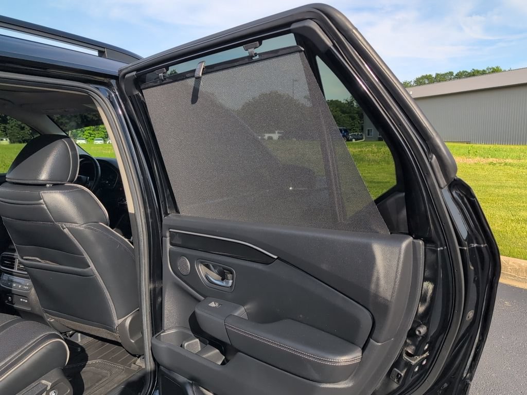 Used 2025 Honda Pilot Elite image 47