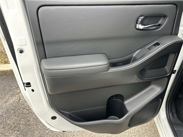 Used 2024 Nissan Frontier SL w/ Technology Package image 22