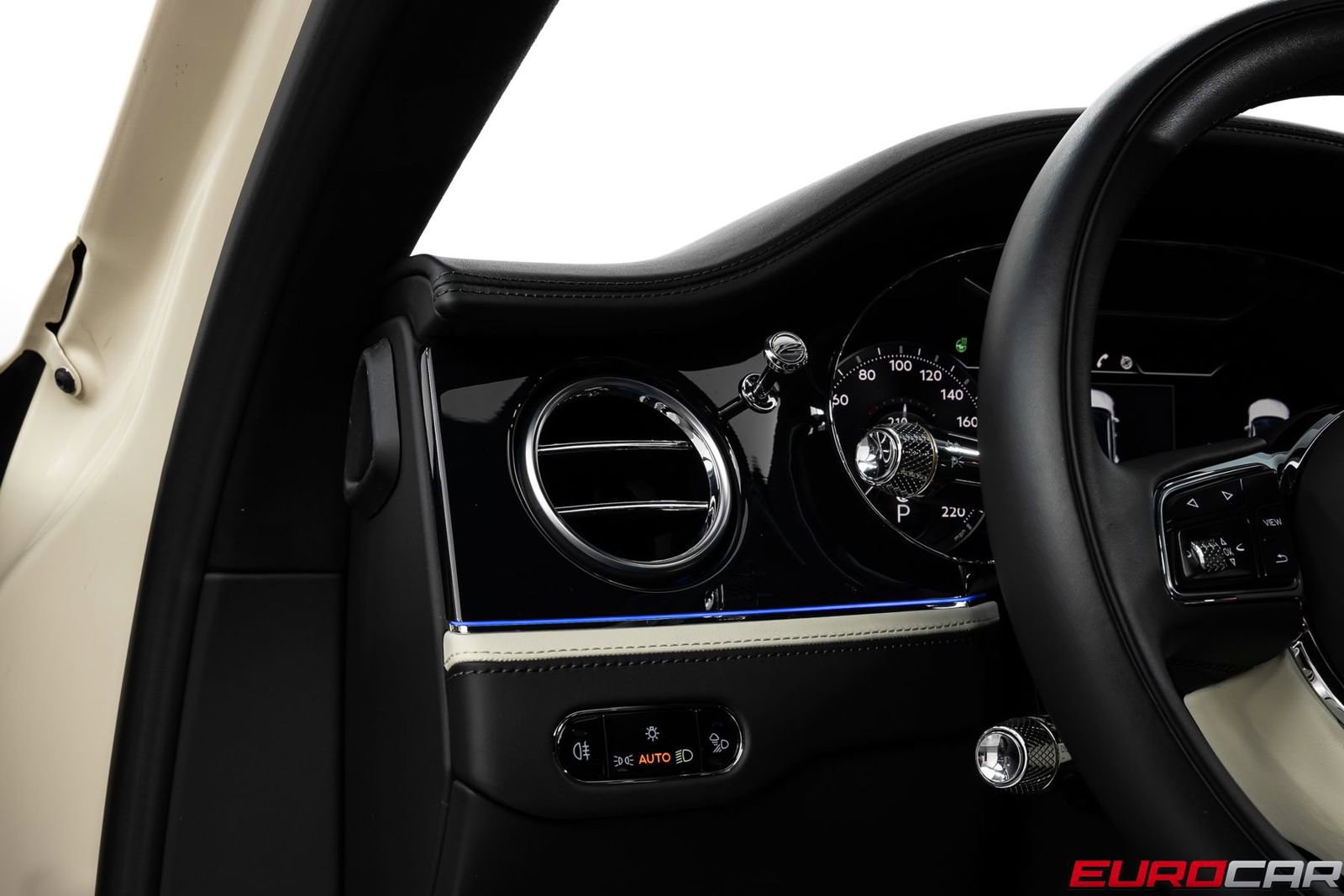 Used 2024 Bentley Flying Spur W12 AWD/4WD image 29